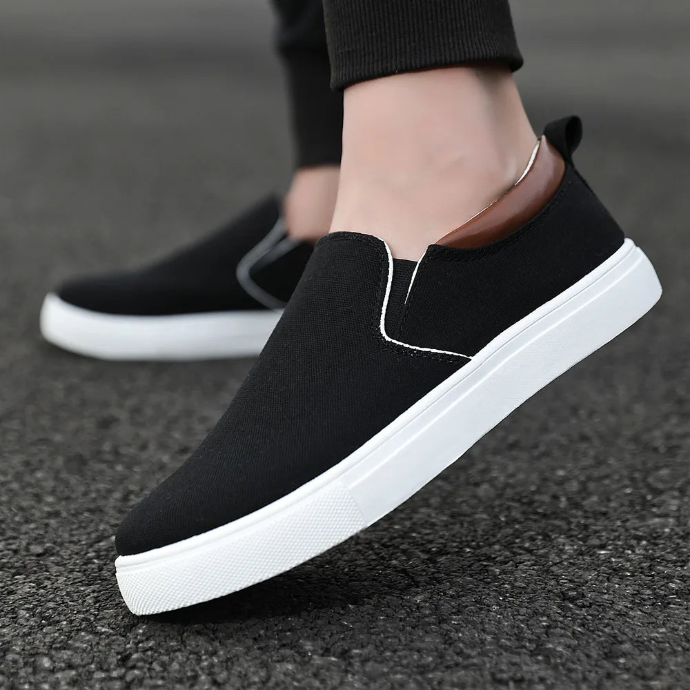 Daniel™ I Spring Canvas Walkers
