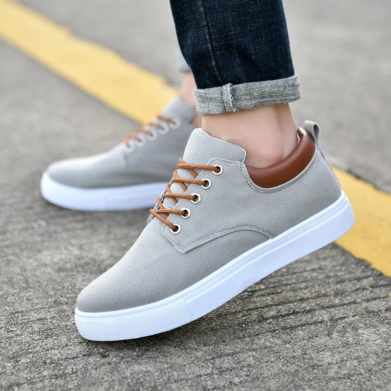 Daniel™ I Spring Canvas Walkers